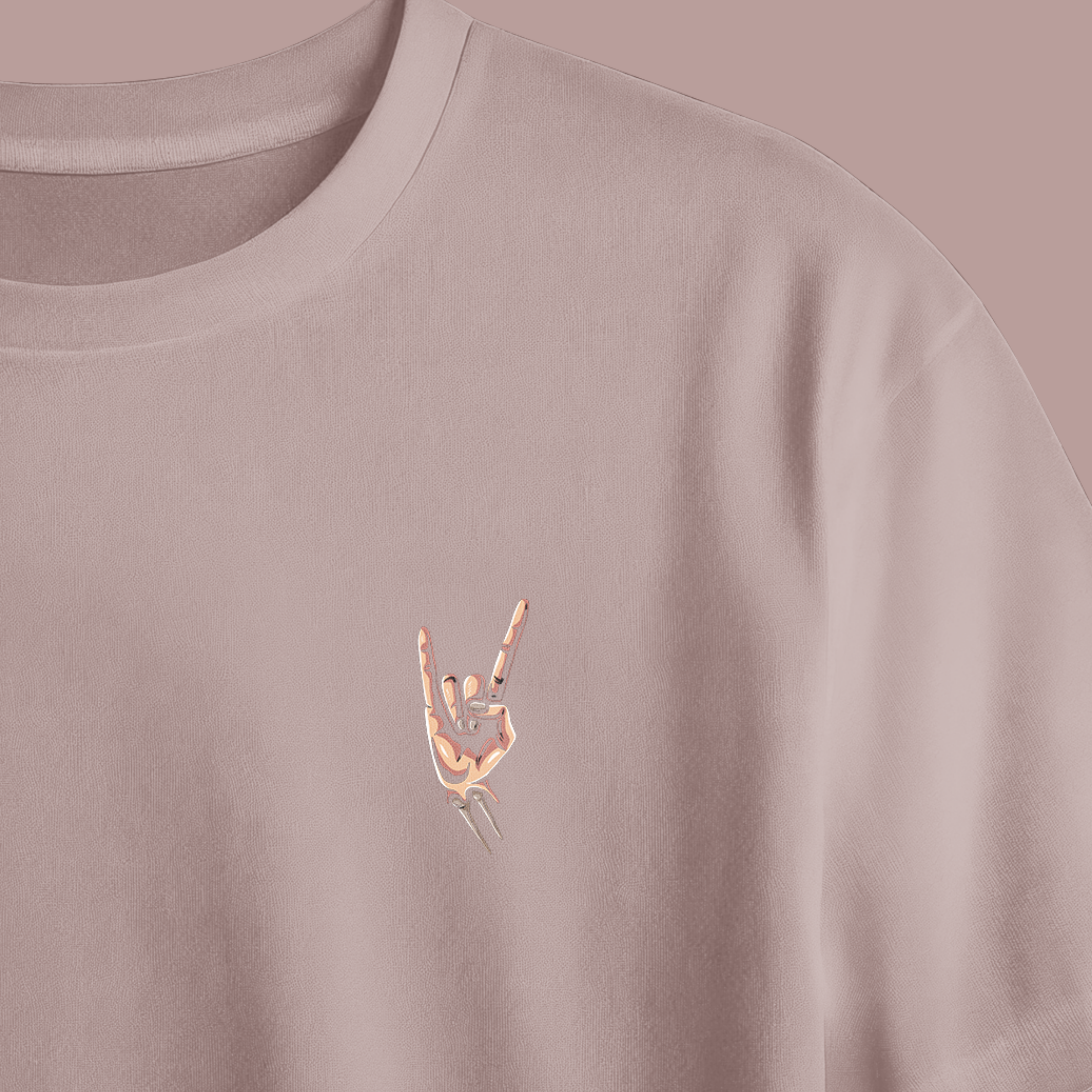 Finger Rock Chest Printed Oversized Tee